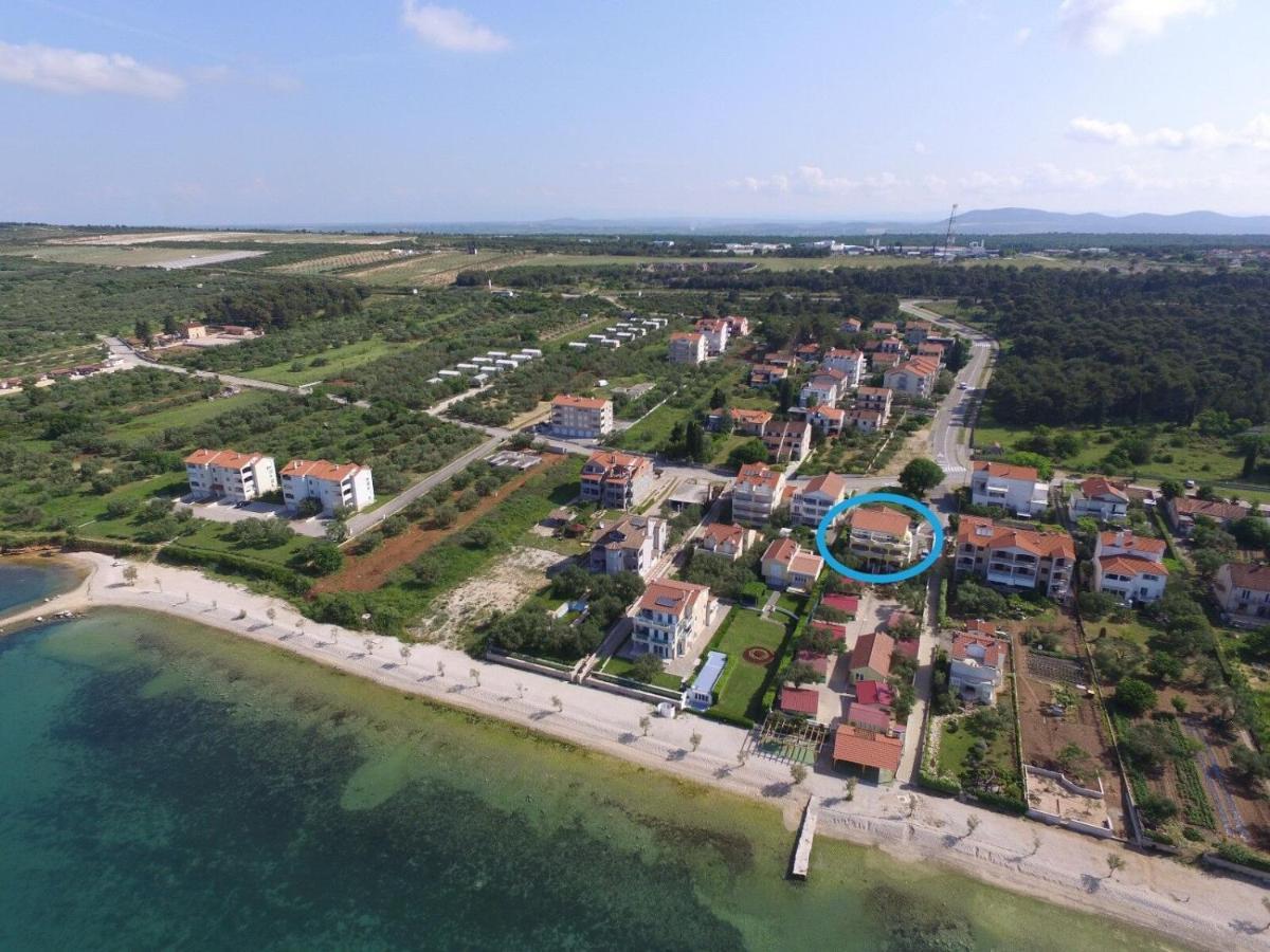 Apartments Dandelion Biograd Na Moru Exteriör bild